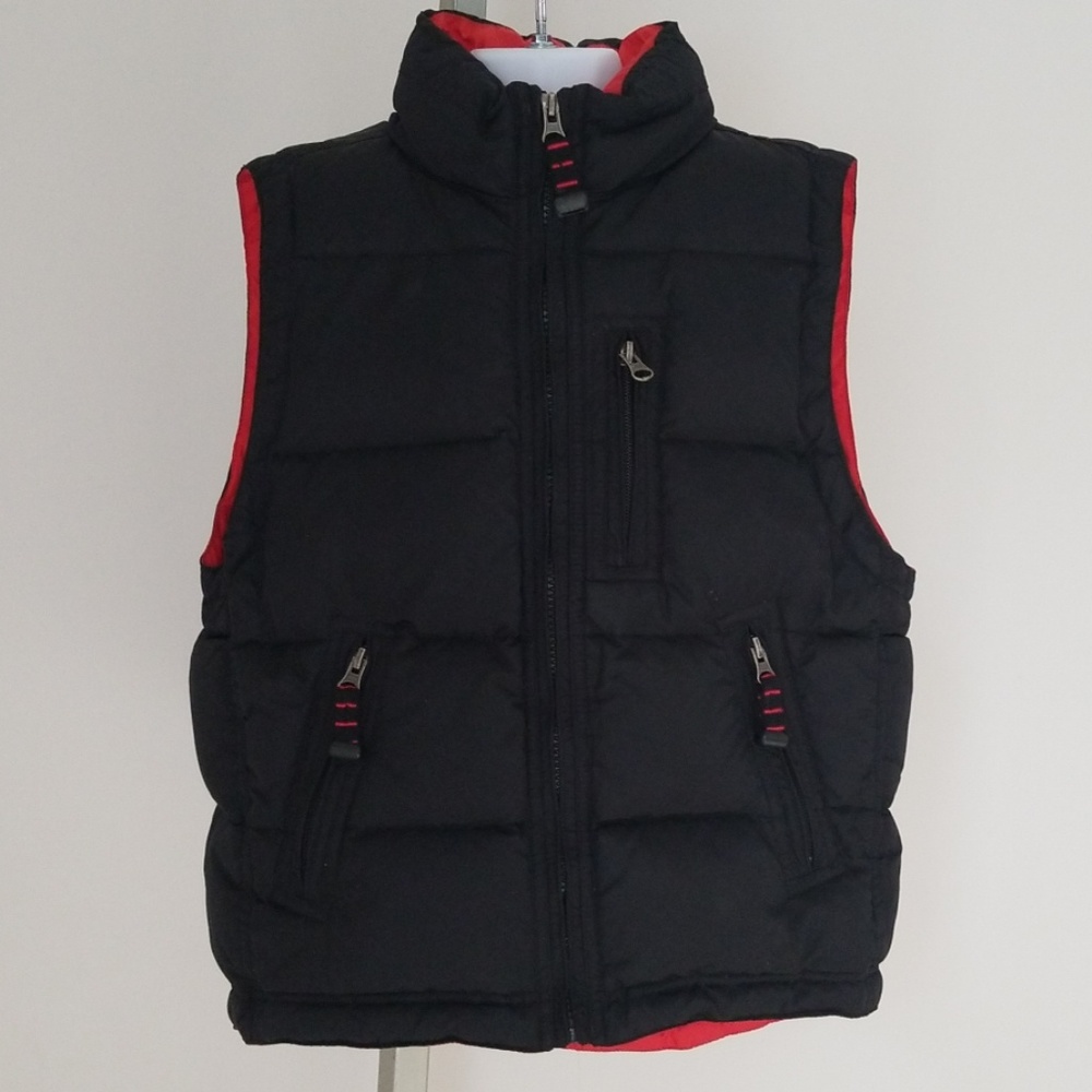 Gap Black and Red Child's Vest Size Medium